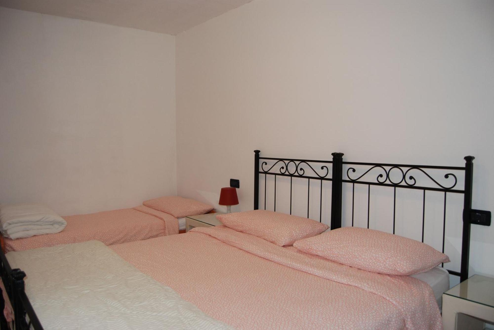 Resorgimento Mit Eigener Terrasse Desenzano del Garda